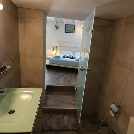 Souzana Luxury Aparthotel