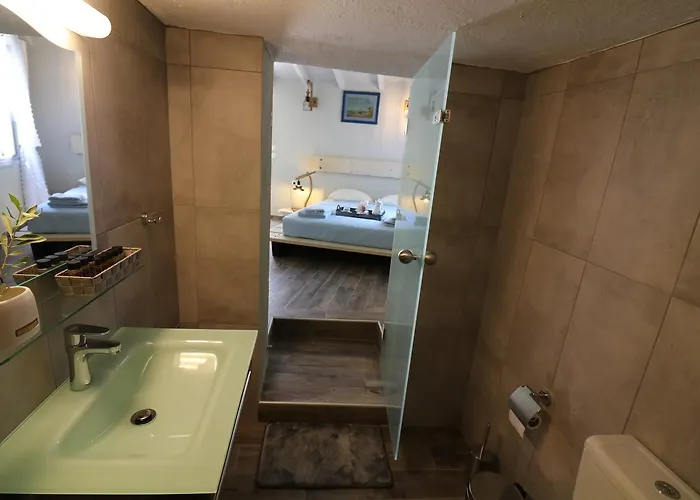 Aliki Bay View Aparthotel