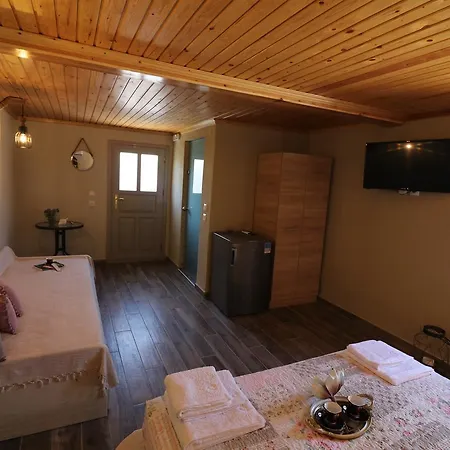 Apartahotel Aliki Bay View