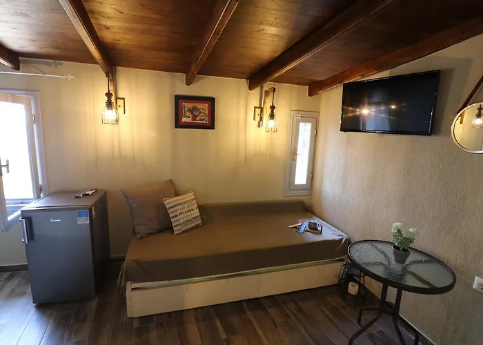 Aliki Bay View Hotel de apartamente *